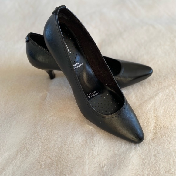 Rockport black leather pumps | shoes | heels | work | holiday | size 9.5 - Picture 2 of 5